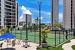 Waikiki Banyan 2205 T2