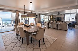 Waikiki Luxury Penthouse