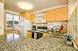 501 Diamond Head Beach Hotel