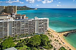 Waikiki Banyan for 2