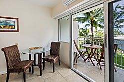 Waikiki Banyan for 2