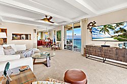 Whaler on Kaanapali Beach 552