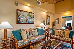 Kahaluu Beach Villas 2-304