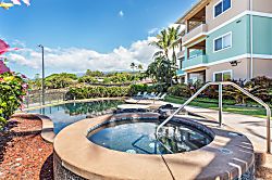 Kahaluu Beach Villas 2-304