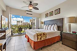 Waikiki Shore #704