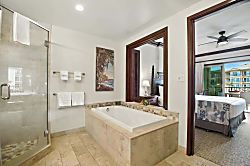 Waipouli Beach Resort B202