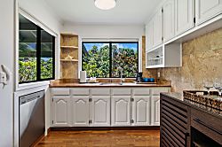 Anini Mauka Retreat