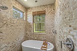 Peaceful Big Island Retreat