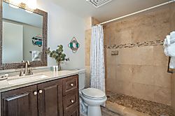 Kamaole Sands #9-205