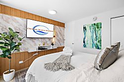Waikiki Ocean View Condo 1801