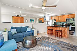 Kealia Resort Oceanfront Studio 5th Floor