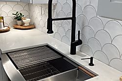 Puamana 2C Tropical Oasis