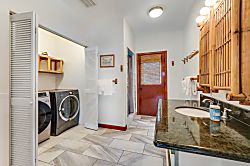 Manini Beachfront Getaway