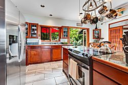 Manini Beachfront Getaway