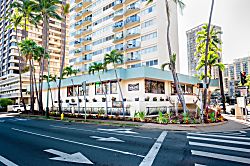 Waikiki 2 Bedroom Family Retreat