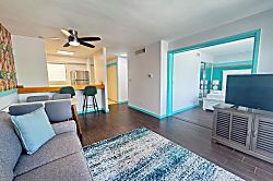 Waikiki 2 Bedroom Family Retreat