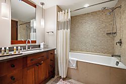 Ko Olina Beach Villas B301