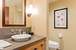Beach Villas at Ko Olina O-521 - With three bathrooms and new decor, all guests will be comfortable.