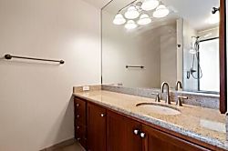 Kaanapali Royal Q302 