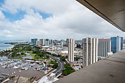 Waikiki Penthouse Studio 40th Floor