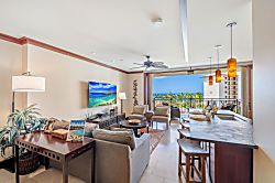 Beach Villas at Ko Olina O-603 - Spacious living spaces