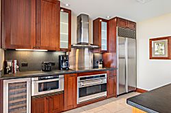 Beach Villas at Ko Olina O-603 - Fully equipped kitchen with stainless steel appliances