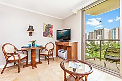 Luana Waikiki Hotel Studio 8th Floor