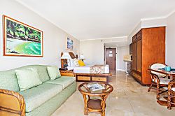 Luana Waikiki Hotel Studio 8th Floor