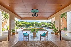 Royal Kahana 815 