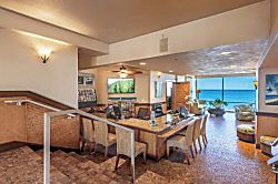 Royal Kahana 612
