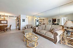 Royal Kahana 612