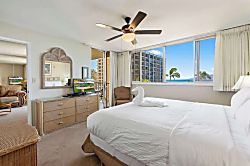 Royal Kahana 612