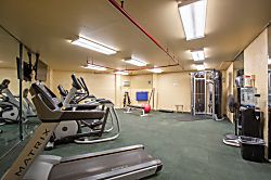 Royal Kahana Resort 1004