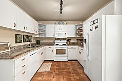 Hanalei Hideaway 2BR Townhouse