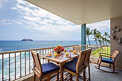 Kona Reef A-27 Oceanfront Retreat
