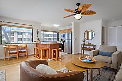 Kona Reef A-27 Oceanfront Retreat