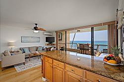 Kona Reef A-27 Oceanfront Retreat