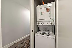 Kihei Akahi C103 