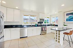 Nakoa Carriage House 