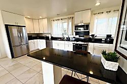 Nakoa Carriage House 