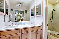 Kiahuna Plantation 168 (bldg. 26)