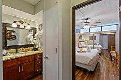 Kihei Akahi C407 Partial  - Bathroom