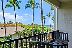 Kihei Akahi C407 Partial  - Outdoor dining