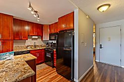 Kihei Akahi C407 Partial  - Private kitchen