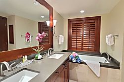 Beach Villas at Ko Olina O-421 - Bathroom