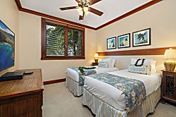 Beach Villas at Ko Olina B-107 - Cozy guest bedroom with twin beds (can be KING) tropical accents & natural light
