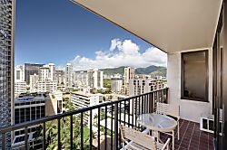 1806-1 at the Waikiki Banyan