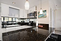 Waikiki Grand Suite 918