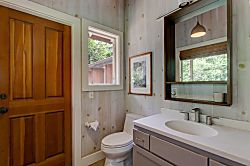 LalamiIo Beach House 