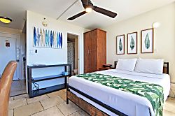 Waikiki Grand Suite 715